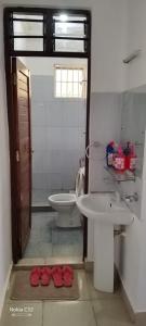 Furnished 1BR Apartment in Bamburi, Vescon 1 Estate