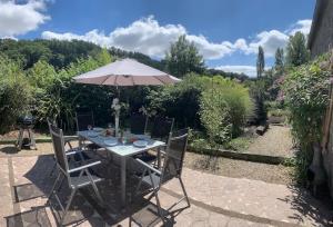 Maisons de vacances Quai du Val is a Charming Pet and Family Friendly Riverside Gite in Lehon close to Dinan Sleeps 7 : photos des chambres