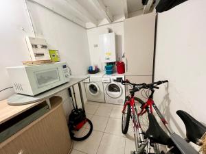 Maisons de vacances Quai du Val is a Charming Pet and Family Friendly Riverside Gite in Lehon close to Dinan Sleeps 7 : photos des chambres