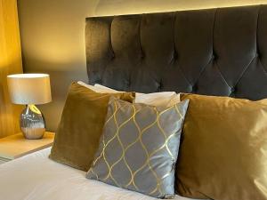 Riverview Lodge & Luxury Hot Tub