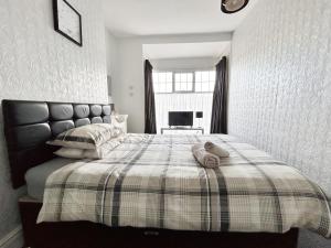 The House on the Hill by Visit Cleethorpes