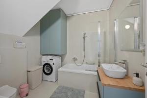 Gallery Oasis Apartment