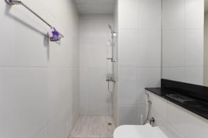 Apartment in business bay with stunning views of Burj Khalifa & canal