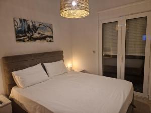 Cozy Apartment - 4hvězdičkové hotely ve městě Asproválta