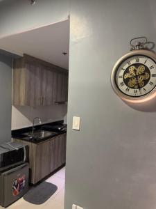 Fame Residences Mandaluyong 1 BR with two Big TV with Balcony