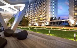 Fame Residences Mandaluyong 1 BR with two Big TV with Balcony