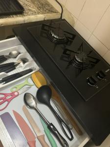 Centro, apto inteiro, rua São Paulo com Afonso Pena