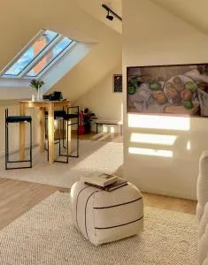 Urban Rooftop with Panoramic Sea view - Free parking - Hjorten