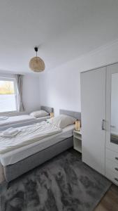 Apartment103
