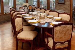 Red Clay Apartments City Club