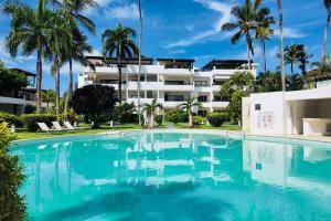 Aligio Beachfront Resort & Spa