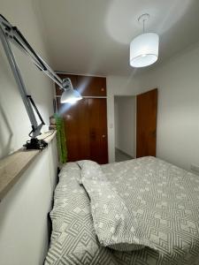 Hermoso Departamento en el corazón del centro santiagueño a 100 metros de la plaza principal, con estacionamiento privado