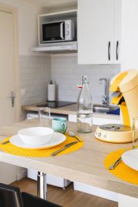 Appartements LE VAN-S Studio renove tout confort WIFI : photos des chambres