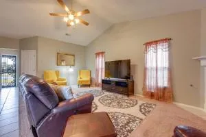 Horn Lake Home with Yard 8 Mi to Graceland! - Hernando