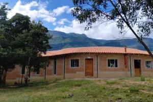 Casa Curva - 巴埃彭迪