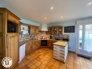 Maisons de vacances Maison recente avec jardin, 4 chambres, proche mer et commerces a Bouin - FR-1-426-129 : photos des chambres