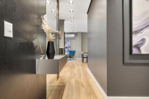 Requinte a passos da Rua Torta by Achei Gramado