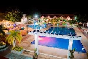 Cris Del Mar Resort - Ilogmalino