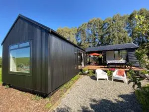 Korimako's Nest Garden Studio - Gladstone