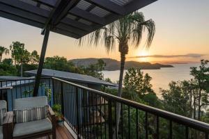 Panorama 9 & Free Buggy Hamilton Island