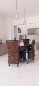 Biệt Thự (Villa)