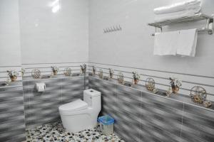 Mạnh Tuân Hotel MC - by BAY LUXURY