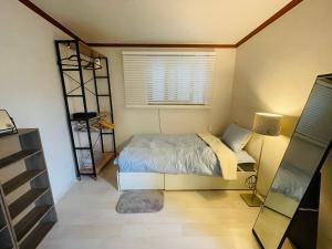 Two bedroom with living room in Sinchon