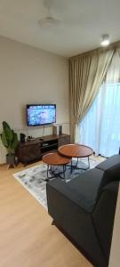 Zawirah guesthouse mayabay splashmania