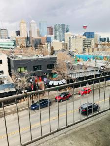 5th Floor 1 Bedroom Condo with Parking