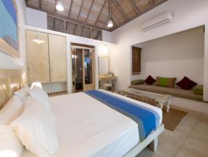 Hiru Villas and Kitesurfing