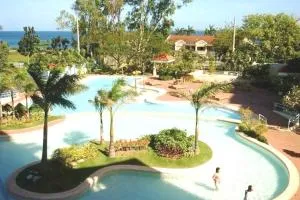 2BR Mactan Beach Condo, La Mirada Residences - Talibon