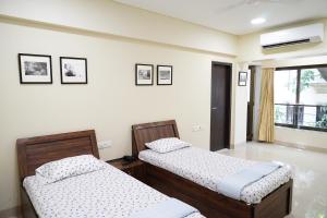 Large, Modern, Private 3BHK, Khar West, Mumbai