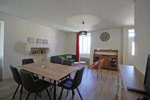 Maisons de vacances Gite Les Champs N°2 : photos des chambres