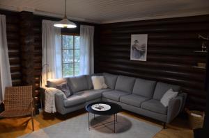Secret Lapland - Luxury Villa Siida with Northern Lights Hut