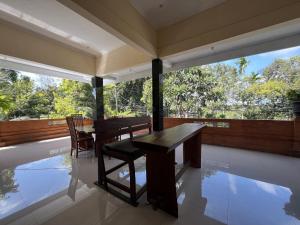 Ubud Suites Batuan near Tegenungan Waterfall