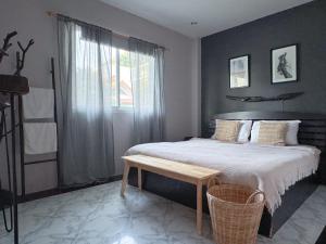 Sea Dreamer Beachfront Apartments