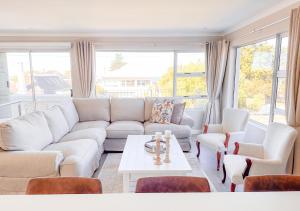 Ocean Pearl Hermanus - 5 Bedrooms