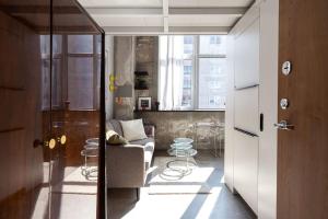 Artsy Design Loft - Hip District Uptown Vilnius