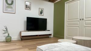 Appartements La suite Nature jacuzzi au coeur du chateau de Boissettes : photos des chambres