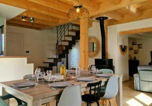Maisons de vacances Les Bois du Lac : photos des chambres
