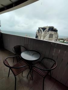 Cozy, home-like studio with amazing sea view