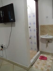 Esther Goodness Apartments