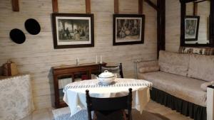 Maisons d'hotes La Demeure de la Vendemiere : photos des chambres