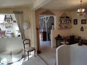 Maisons d'hotes La Demeure de la Vendemiere : photos des chambres