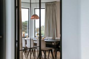 Huswell - Luxury Villa for 8 Guests Near the Beach in Knokke