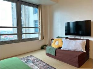 Studio in Eastwood Fast Wifi Free Pool & Gym