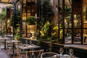 Roma Luxus Hotel