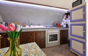 3 Bedroom Lovely Home In Trecastagni