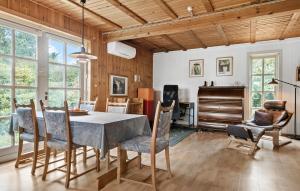 Amazing Home In Sydals With Wifi