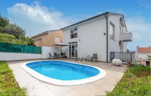 1 Bedroom Awesome Apartment In Dramalj